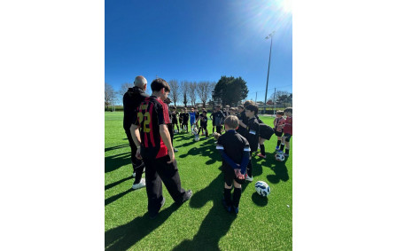 U10-U11-Entrainement - des jeunes à l'écoute